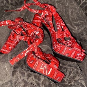 Red bandana lace up heels size 38 run small